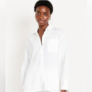 Gap white linen shirt, size M petite